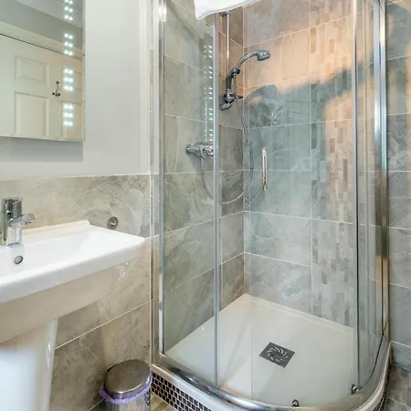 2 Bed In Oc-lr016 * 安布尔塞德